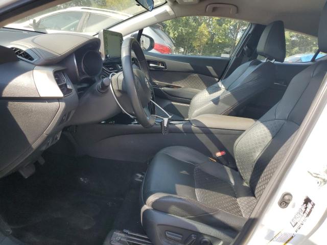 TOYOTA C-HR XLE 2022