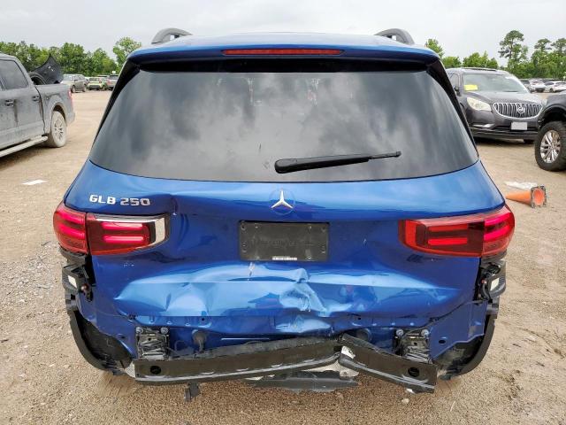 MERCEDES-BENZ GLB 250 2024