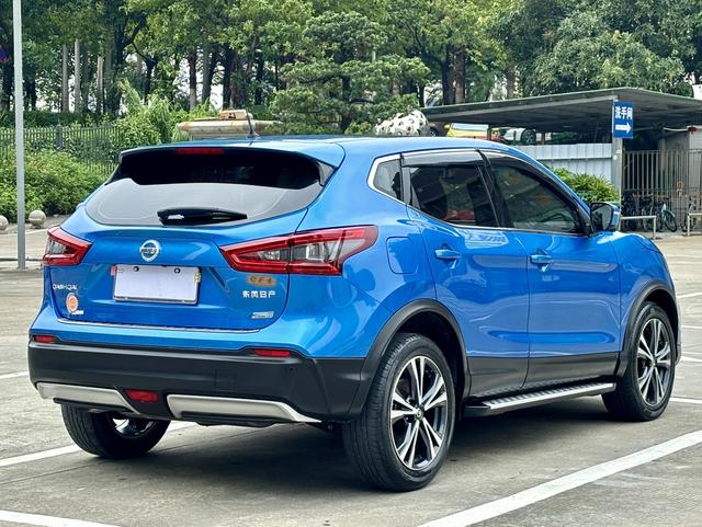 NISSAN Qashqai 2021