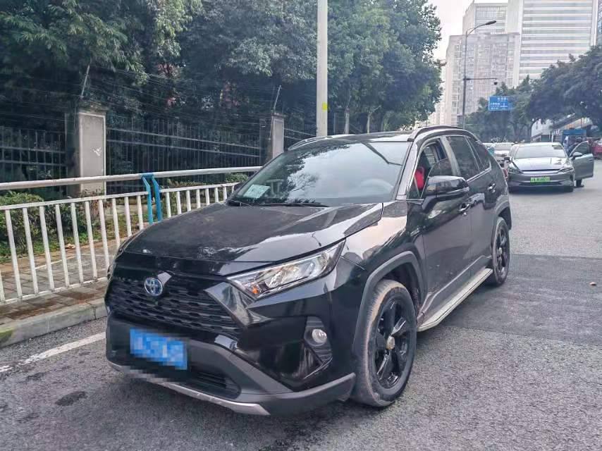 TOYOTA RAV4 HYBRID 2021