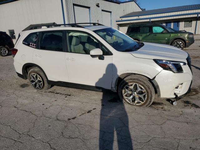 SUBARU FORESTER PREMIUM 2023