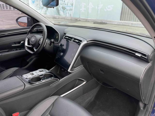 HYUNDAI TUCSON 2021