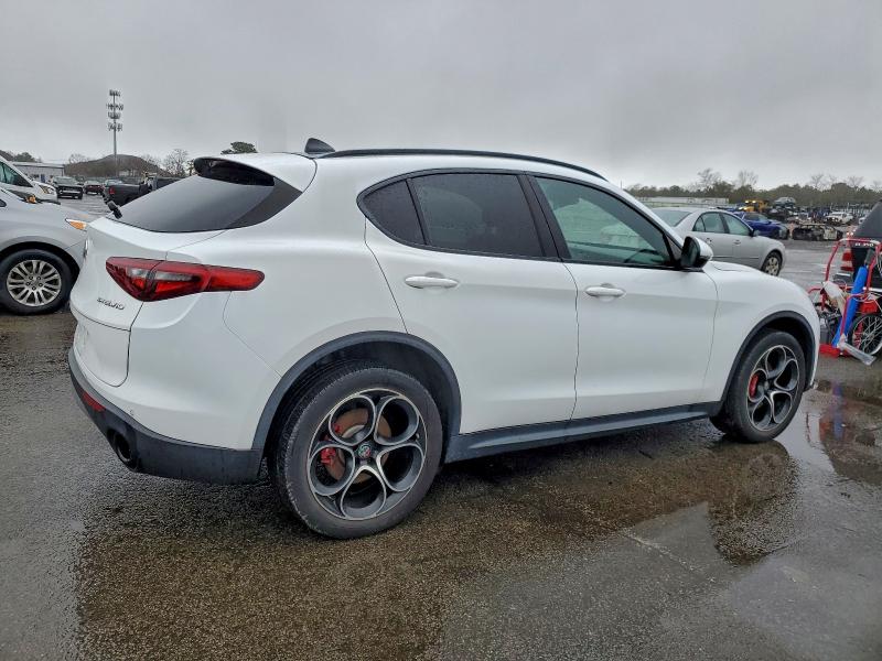 ALFA ROMEO STELVIO TI 2018