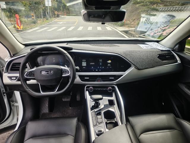 Geely Tugella 300T 2019