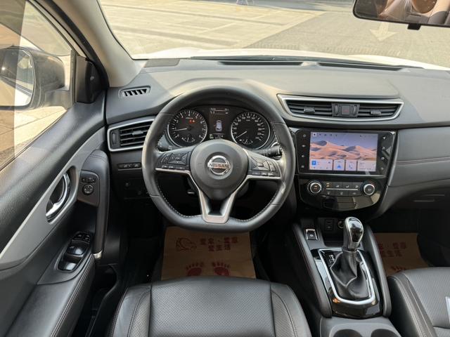 NISSAN Qashqai 2021