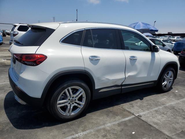 MERCEDES-BENZ GLA 250 2021