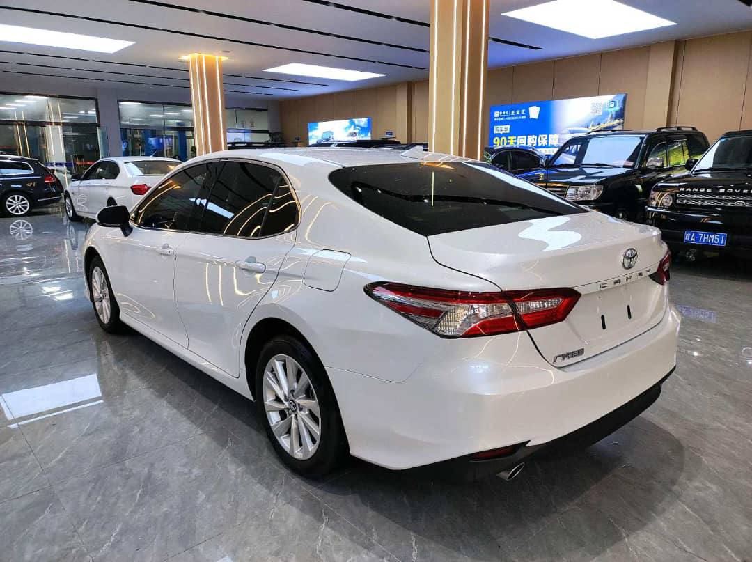 TOYOTA CAMRY 2023