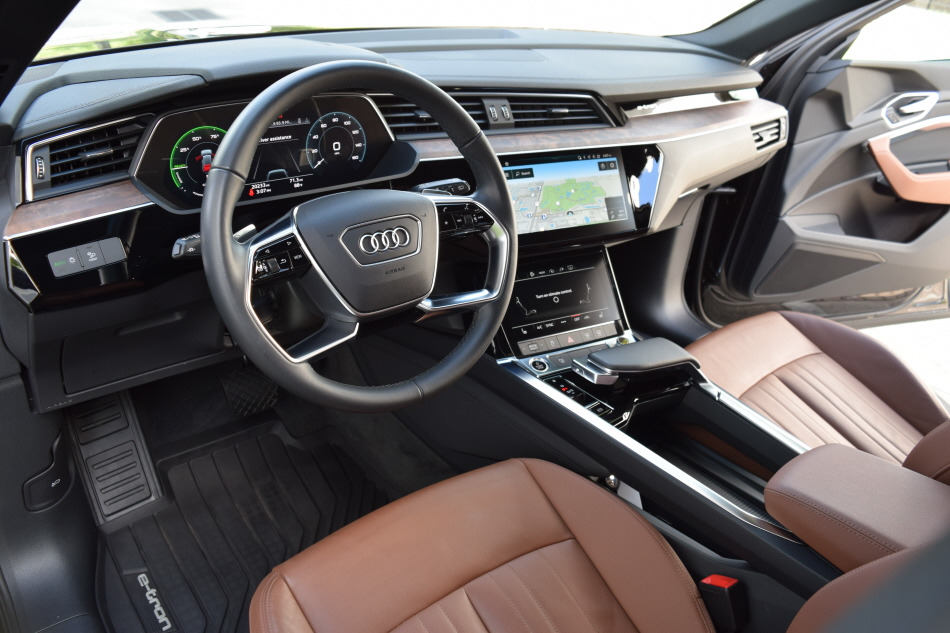 Audi e-tron Premium 2022