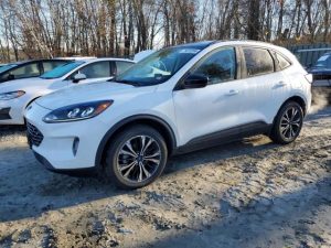 FORD ESCAPE SEL 2021