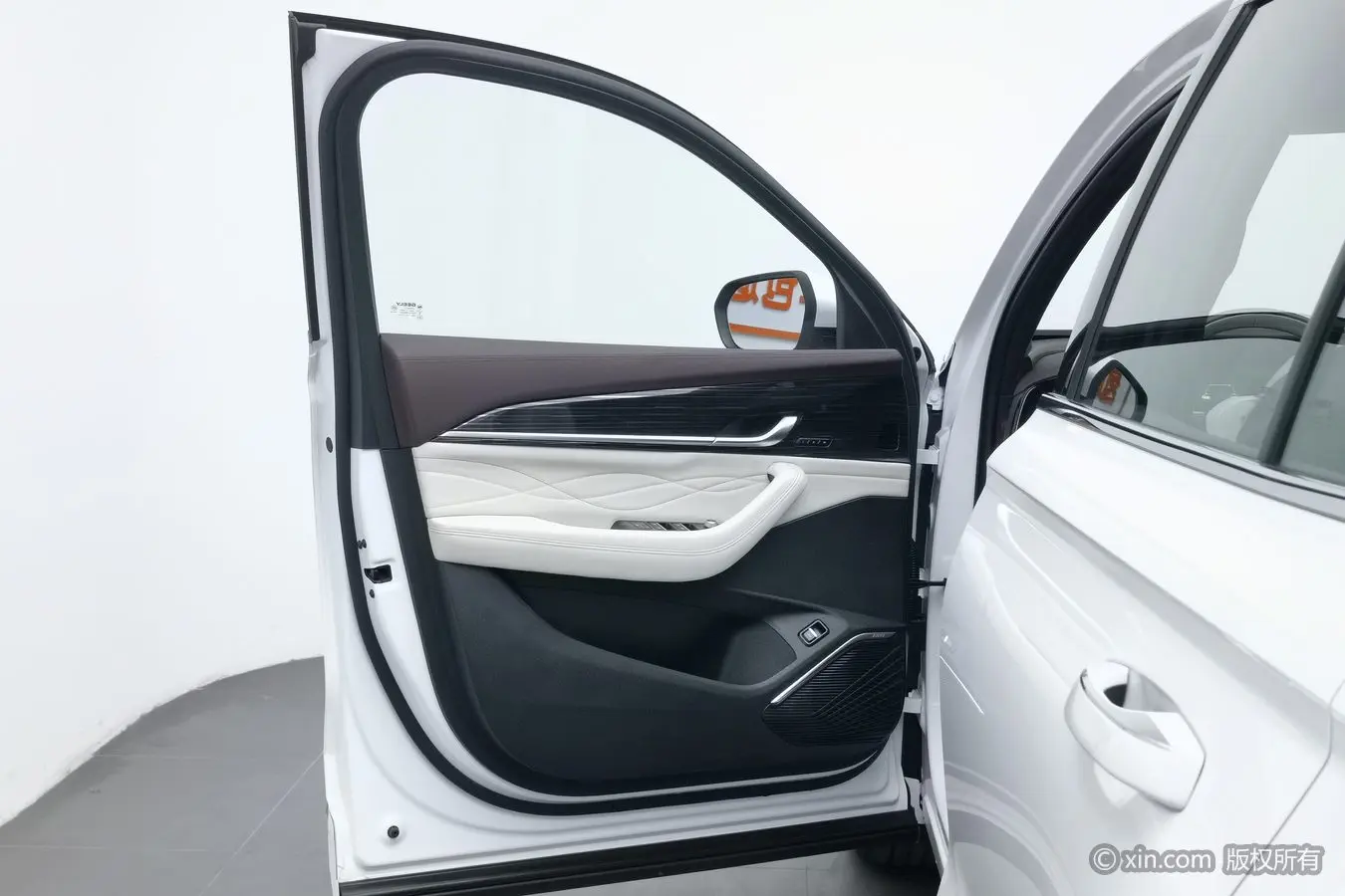Geely Xingyue L 2021