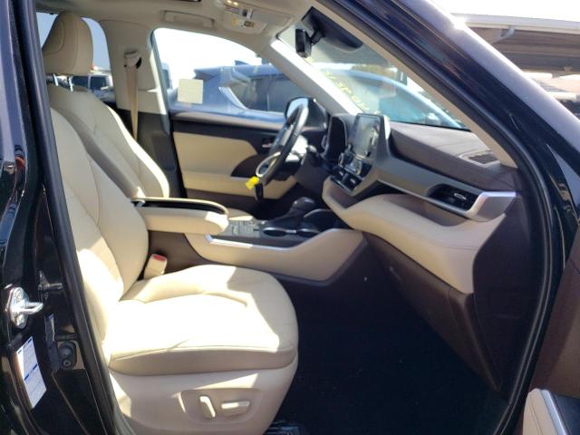 TOYOTA HIGHLANDER XLE 2020