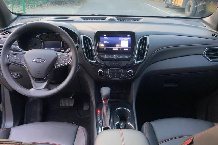 CHEVROLET EQUINOX 550T 2021