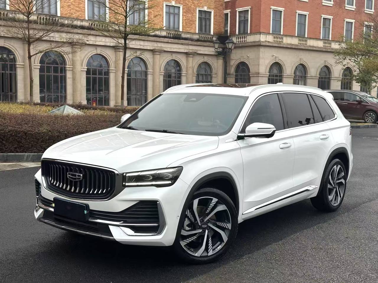 Geely Monjaro 2021