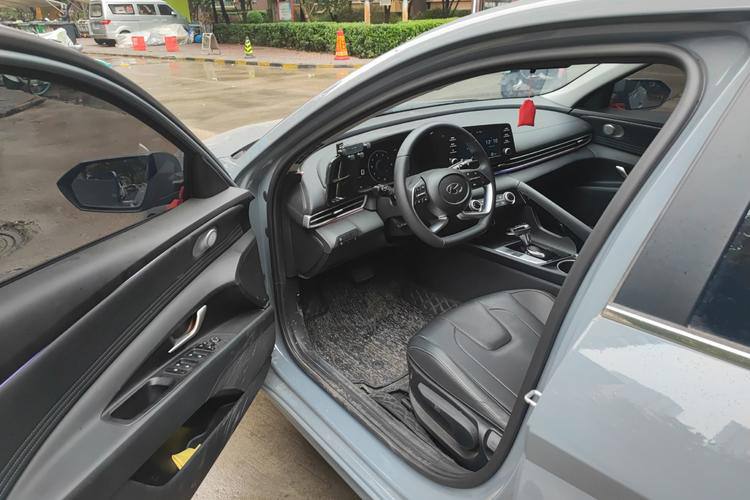 HYUNDAI ELANTRA Elite Edition 2022