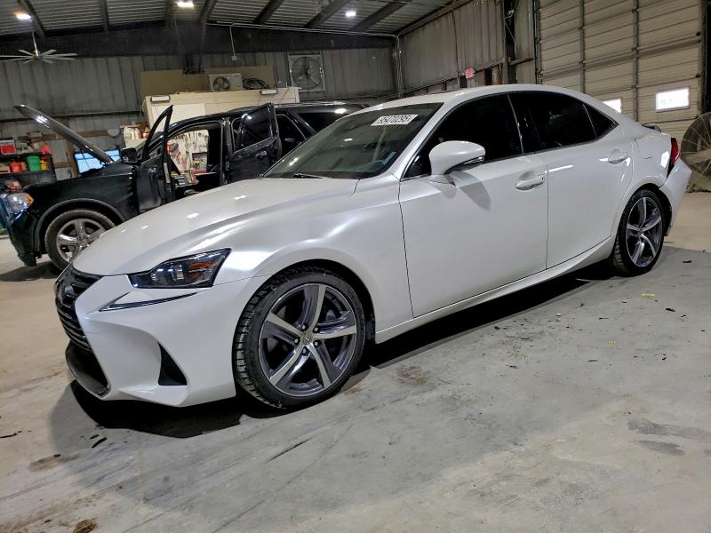 LEXUS IS 300 2017