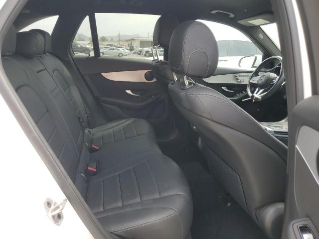 MERCEDES-BENZ GLC 300 2022