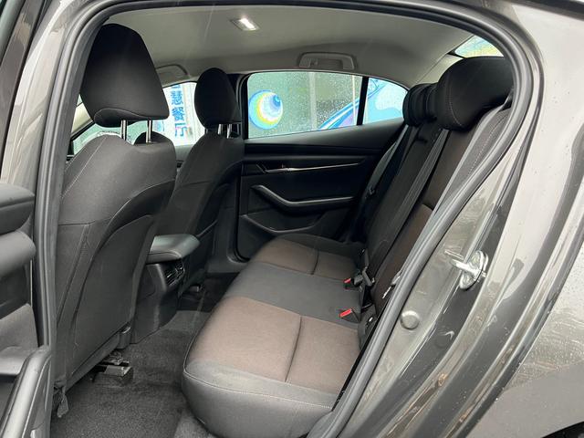 MAZDA 3 2022