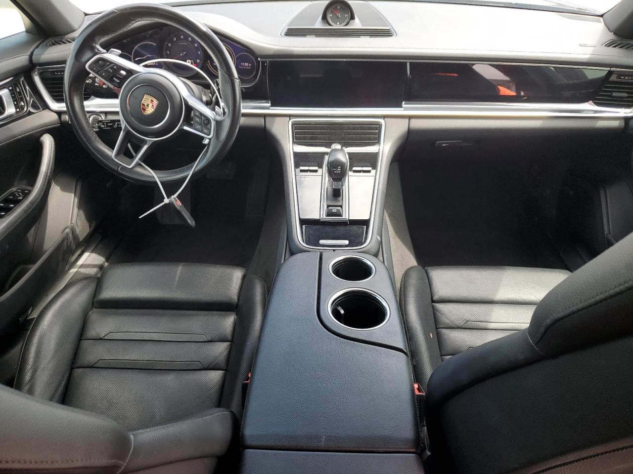 PORSCHE PANAMERA BASE 2019