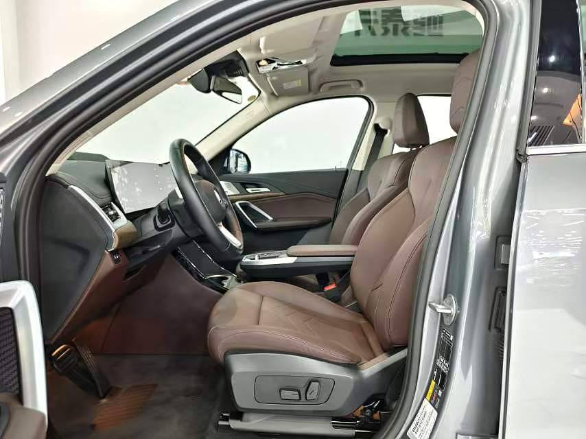 BMW iX1 xDrive30L 2023