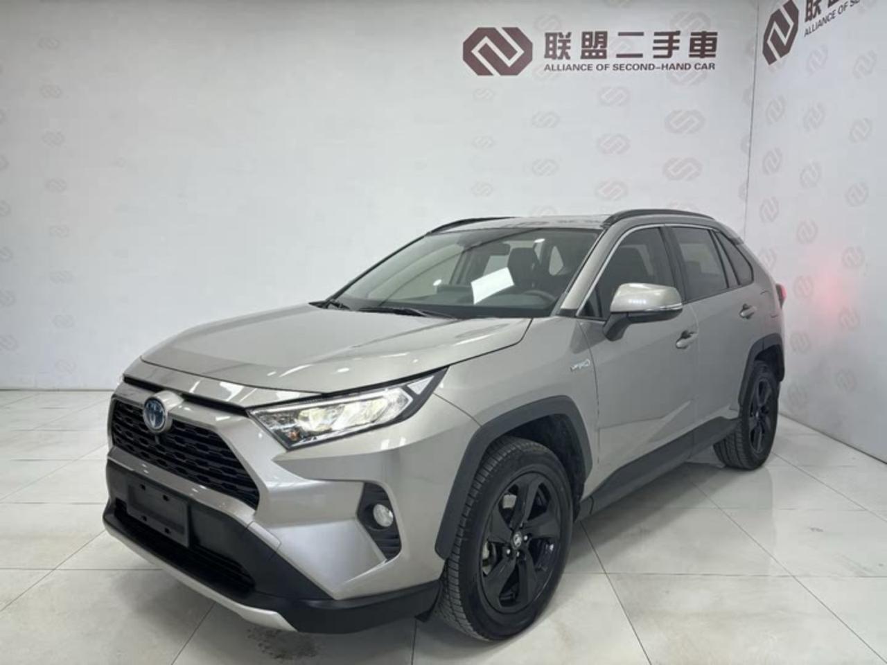 TOYOTA RAV4 2020