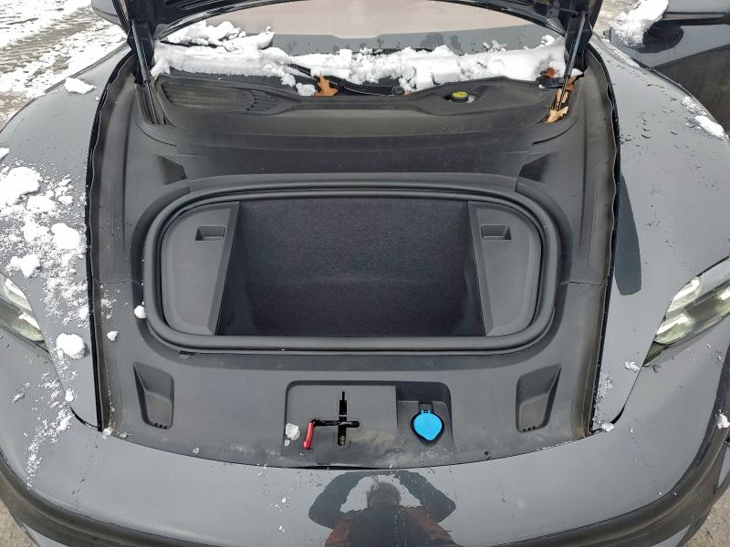 PORSCHE TAYCAN TURBO 2019