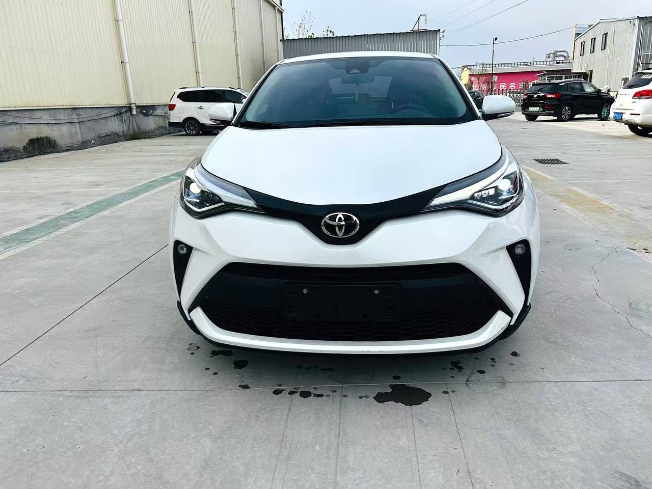 TOYOTA C-HR Deluxe Edition 2021