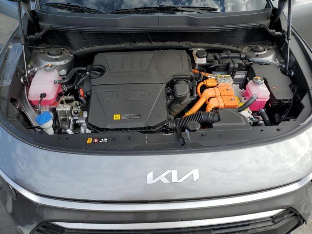 KIA NIRO LX 2025