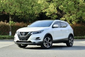 NISSAN Qashqai 2021