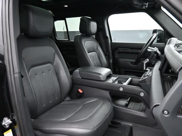 LAND ROVER DEFENDER 110 X-Dynamic 2021