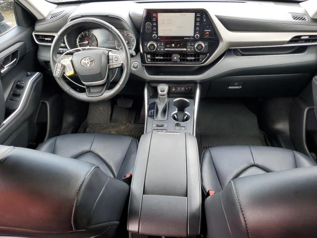 TOYOTA HIGHLANDER XLE 2022