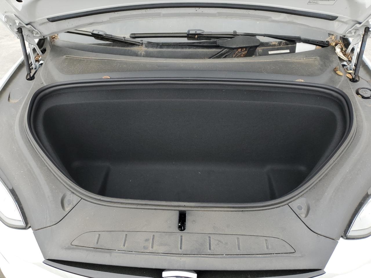 TESLA MODEL X 2023