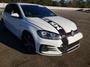 VOLKSWAGEN GOLF GTI S 2019