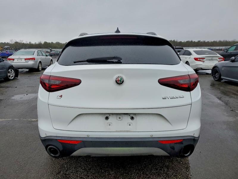 ALFA ROMEO STELVIO TI 2018