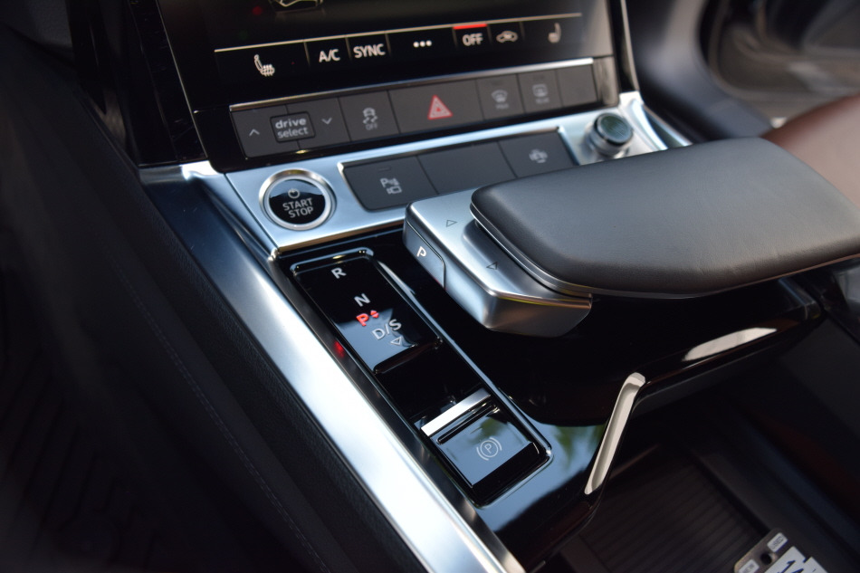 Audi e-tron Premium 2022