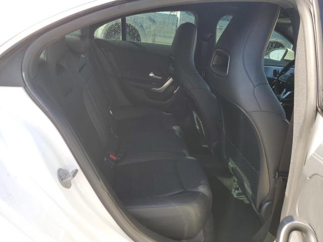 MERCEDES-BENZ CLA 250 2020