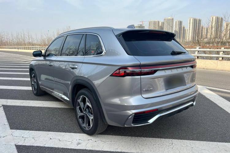 Geely Monjaro 2021