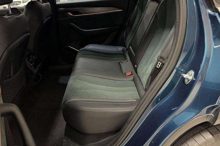 Geely Monjaro 2021
