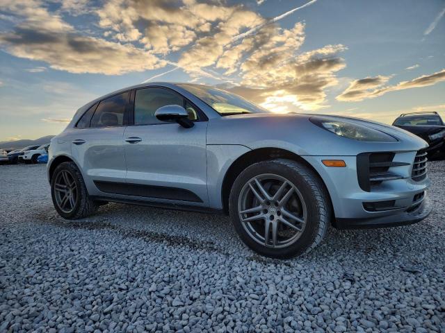 PORSCHE MACAN 2020