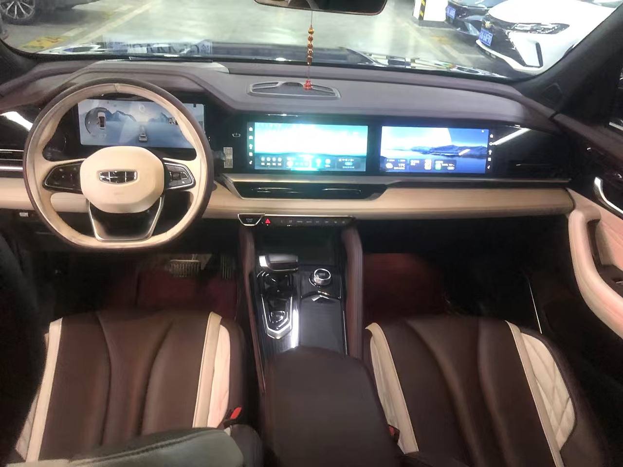 Geely Monjaro Premium version 2021