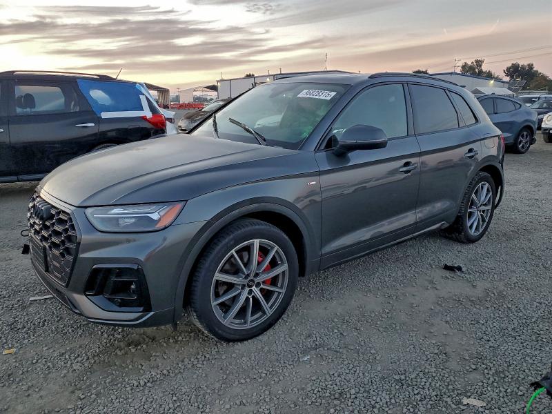 AUDI Q5 E PREMIUM PLUS 55 2025