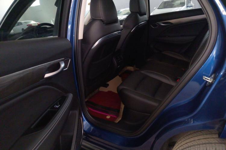 Geely Tugella 300T 2019