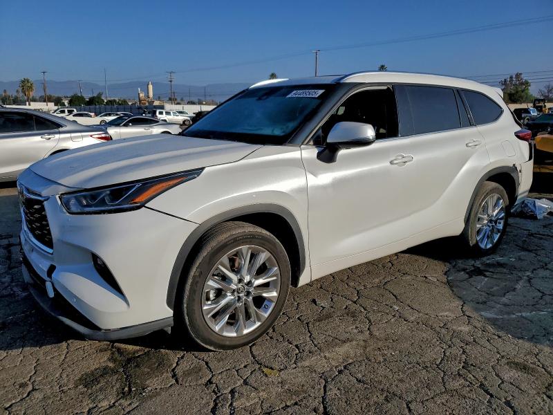 TOYOTA HIGHLANDER LIMITED 2022
