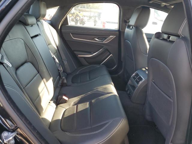 JAGUAR XF R-DYNAMIC SE 2024