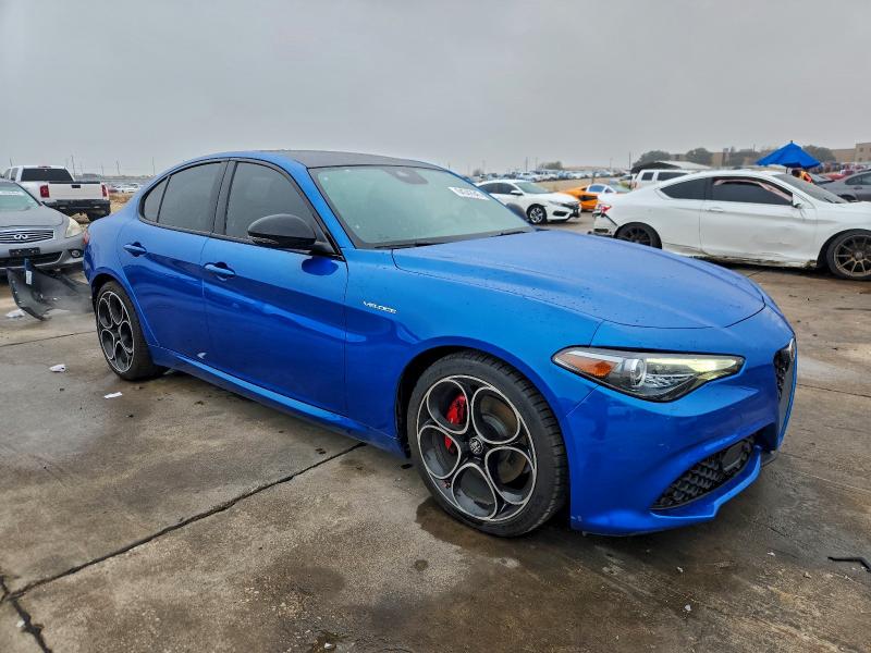 ALFA ROMEO GIULIA TI 2023