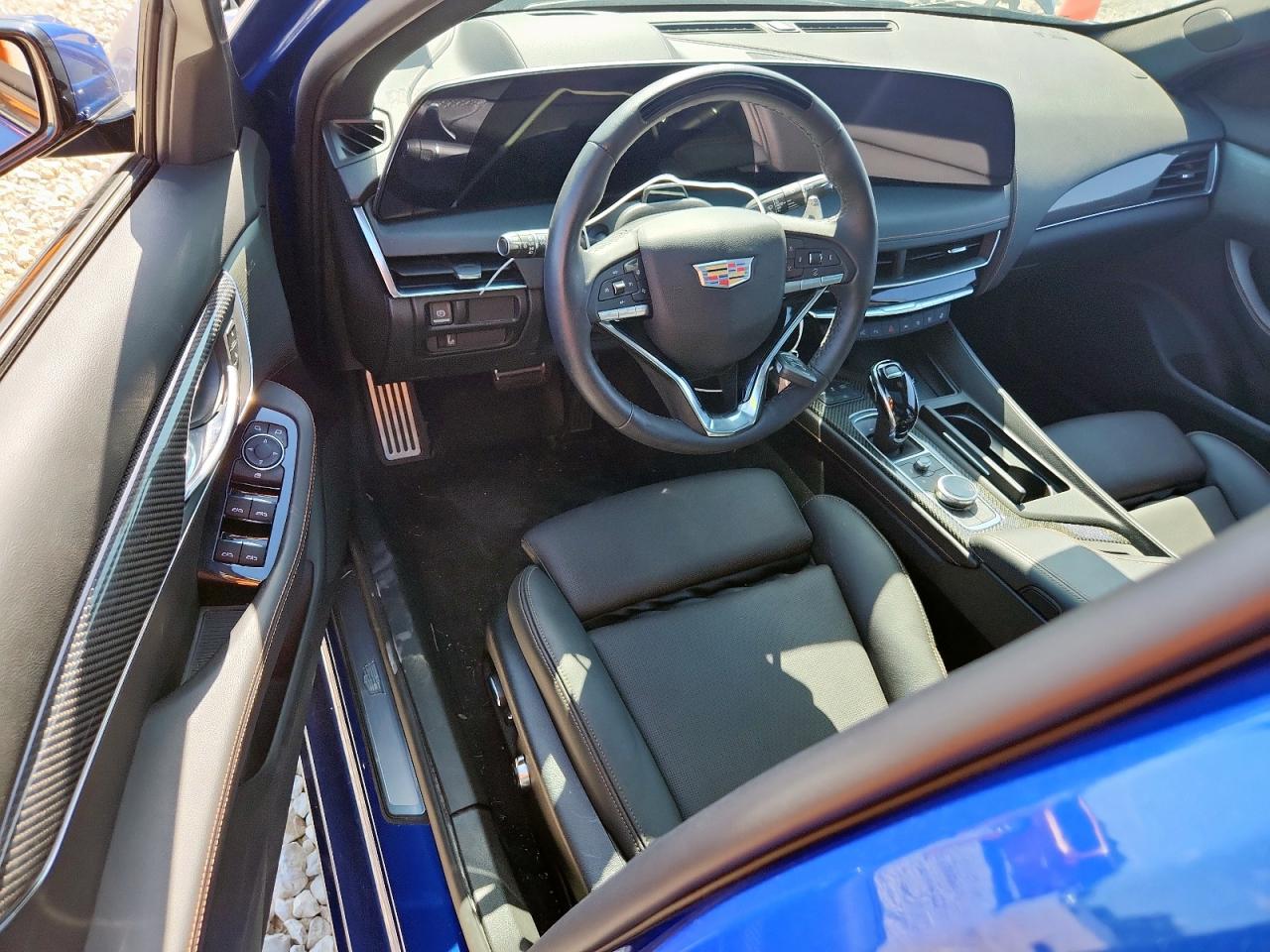 CADILLAC CT5 SPORT 2025