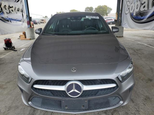 MERCEDES-BENZ A 220 2021