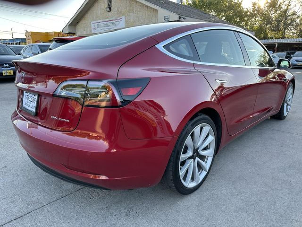TESLA MODEL 3 2018