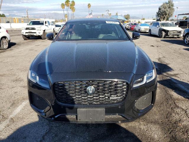 JAGUAR XF R-DYNAMIC SE 2024