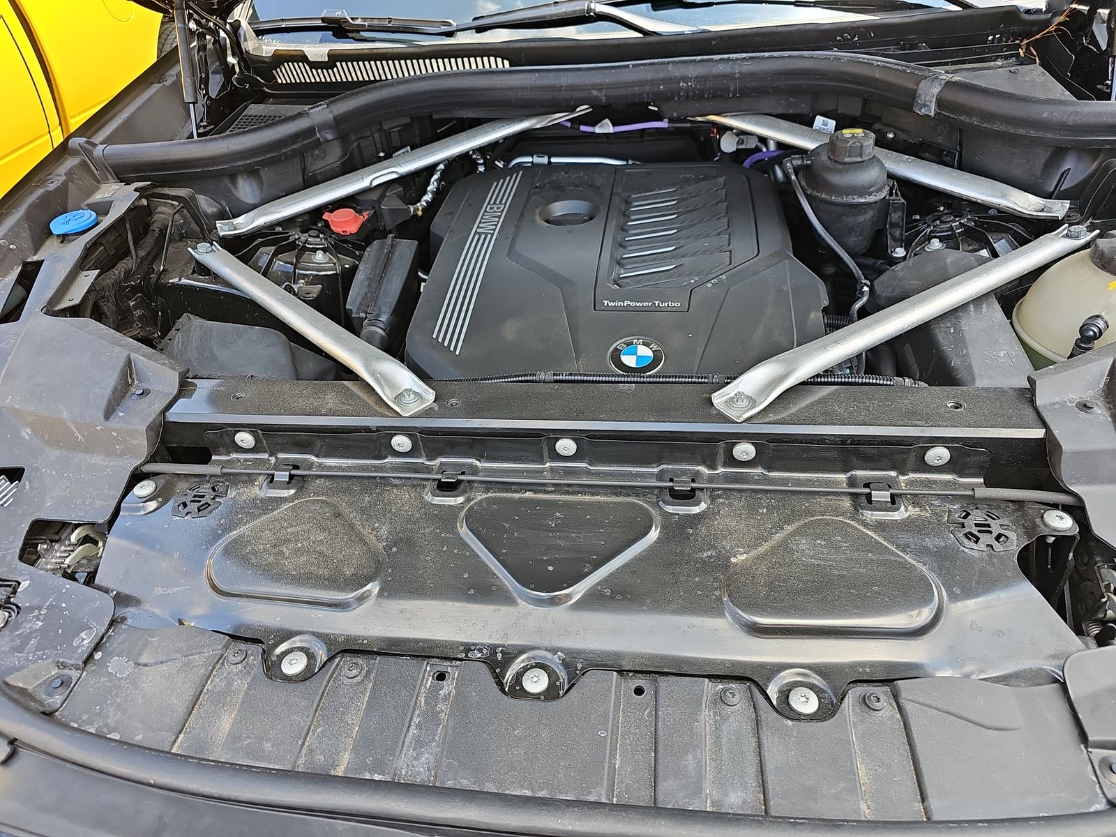 BMW X6 XDRIVE40I 2023