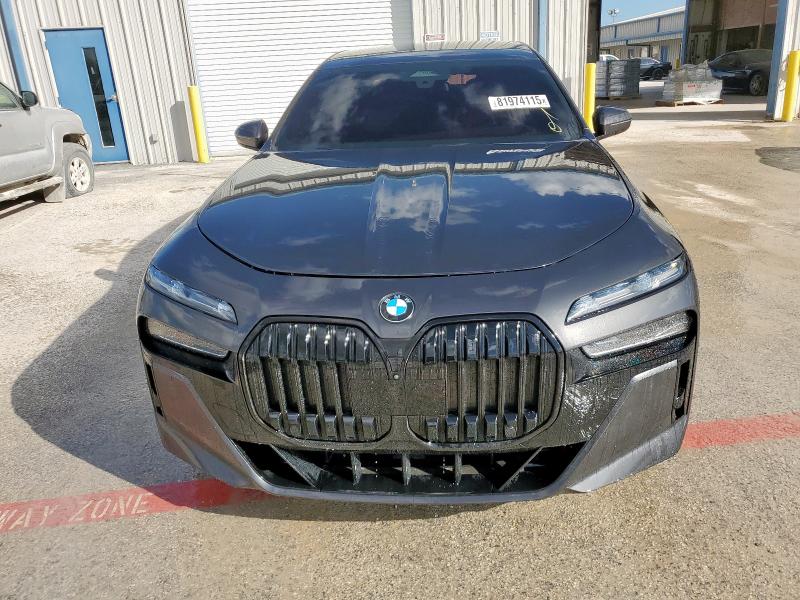 BMW 760 XI 2023